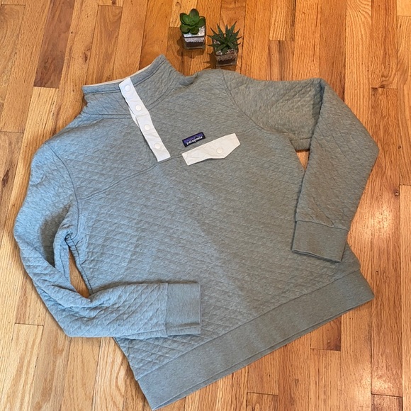 Patagonia Tops - Patagonia cotton quilt snap-t pullover